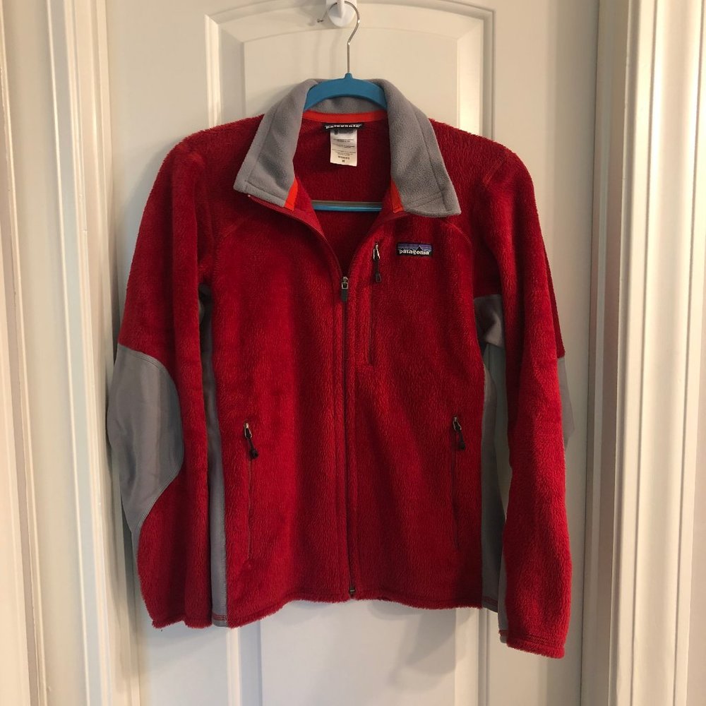 Patagonia Red and Grey Fuzzy Jacket sz M
